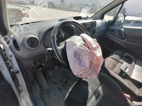 Engine control unit (ECU) CITROËN BERLINGO MULTISPACE (B9) 1.6 HDi 75 16V | BP9295611M57 