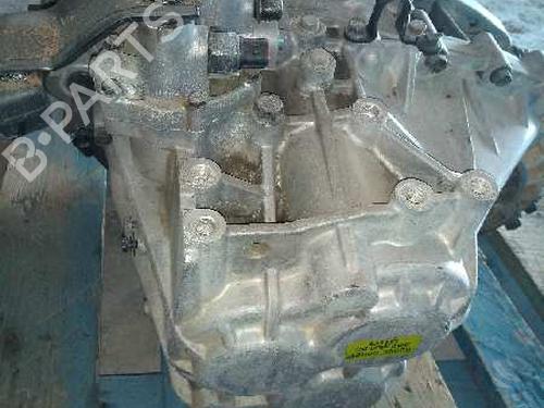 Gearbox HYUNDAI SANTA FÉ II (CM) 2.2 CRDi GLS | BP7467117M3 