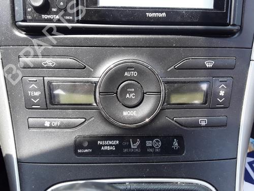 Used Climate control TOYOTA AURIS (_E15_) [2006-2012]  13403105