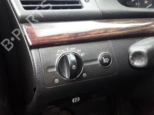 Used Headlight switch MERCEDES-BENZ E-CLASS (W211) E 270 CDI (211.016) (177 hp) 19676442