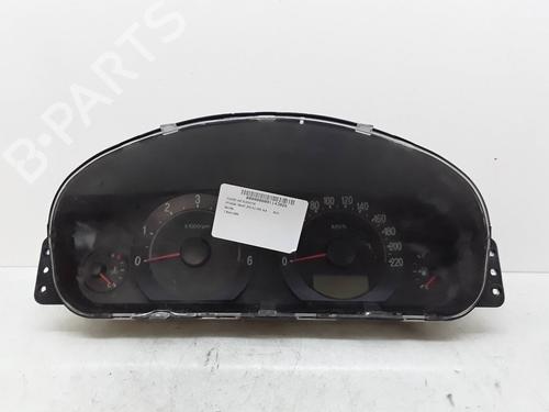 Used Instrument cluster HYUNDAI TRAJET (FO) 2.0 CRDi (113 hp) 13611111