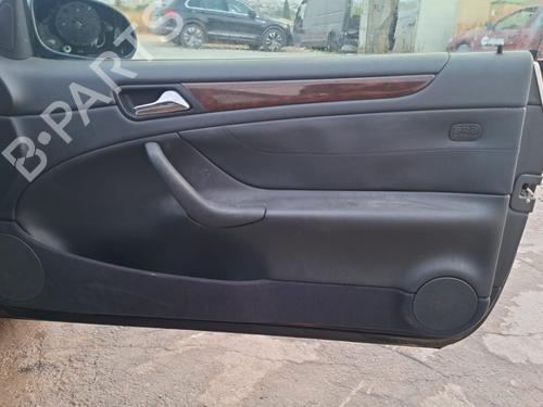 Used Front right panel Front right panel 37524929 37524929