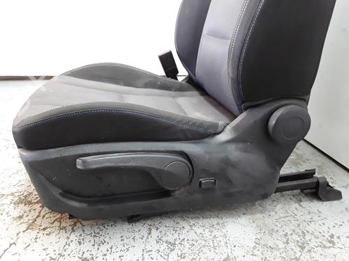Left front seat HYUNDAI i30 (GD)  | BP8676291C15 