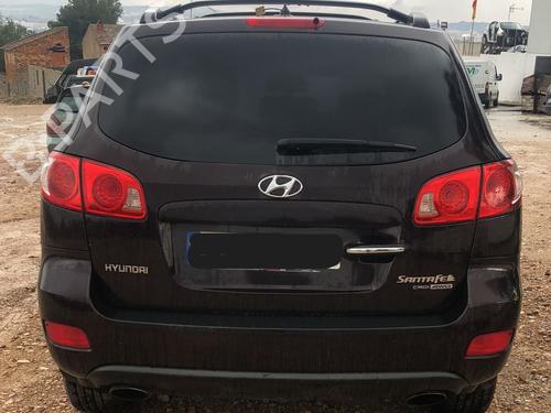 Right headlight HYUNDAI SANTA FÉ II (CM) 2.2 CRDi 4x4 | BP31373376C29 