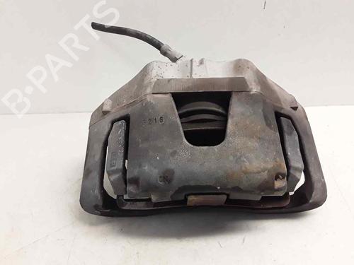 Used Right front brake caliper VOLVO V50 (545) 2.0 D (136 hp) 29290981