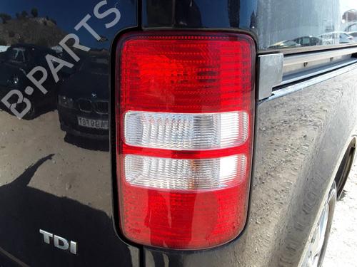 Højre baglygte VW CADDY III MPV (2KB, 2KJ, 2CB, 2CJ) 1.6 TDI (75 hp) 10043525