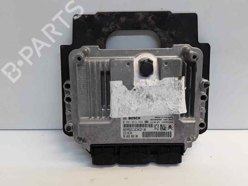 Used Engine control unit (ECU) Engine control unit (ECU) PEUGEOT 3008 I MPV (0U_) 1.6 HDi (109 hp) 34043574 34043574