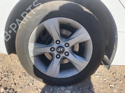 Used Rim HYUNDAI i40 I CW (VF) 1.7 CRDi (136 hp) 30688122