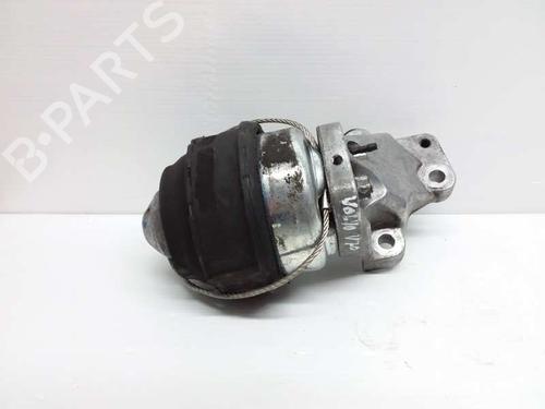Used Engine mount VOLVO V70 II (285) 2.4 D (131 hp) 10346640