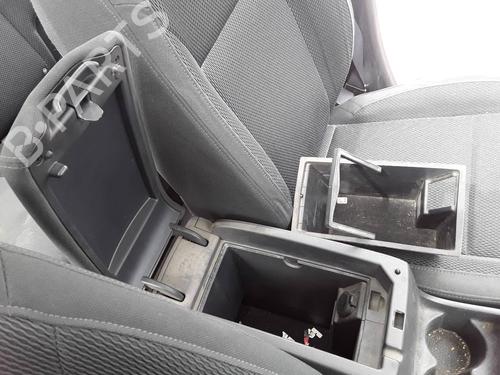 Armrest / Center console RENAULT KOLEOS I (HY_) 2.0 dCi (HY0K) | BP10011158I20 