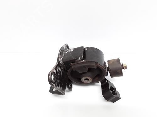 Used Engine mount TOYOTA COROLLA (_E12_) 1.6 VVT-i (ZZE121_, ZZE121R) (110 hp) 10260991