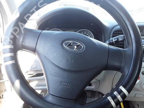 Used Driver airbag HYUNDAI ACCENT III (MC) 1.5 CRDi GLS (110 hp) 8912453