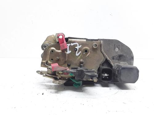 Zamek drzwi przednich lewych CHRYSLER SEBRING Convertible (JR) 2.7 V6 24V EES |