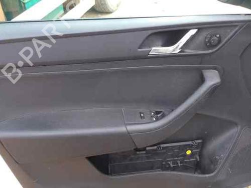 Right front fog light SKODA RAPID (NH3, NK3, NK6) 1.6 TDI | BP7468638C31 