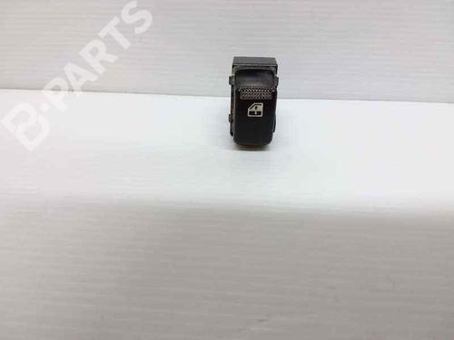 Used Right front window switch KIA SPORTAGE II (JE_, KM_) [2004-2011]  7470631