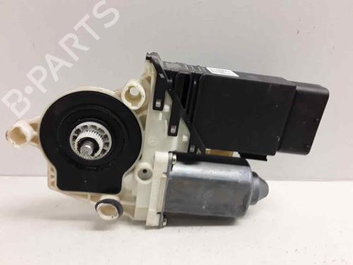 Rudehejsemotor forskærm højre SEAT LEON (1M1)  | BP21496214E20 