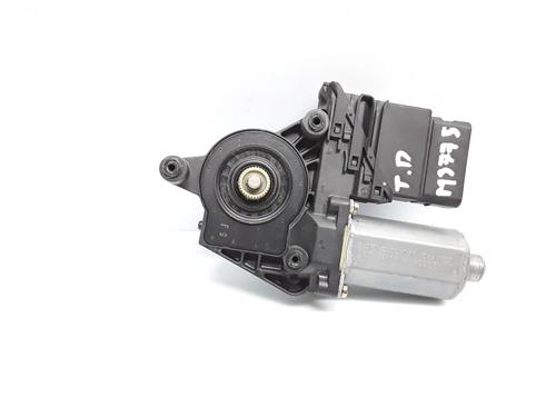 Used Right rear window motor VW PASSAT B5 (3B2) 1.9 TDI (115 hp) 7474211