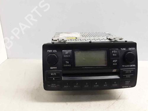 Used Radio TOYOTA COROLLA (_E12_) 2.0 D-4D (CDE120R, CDE120L_) (116 hp) 13535301