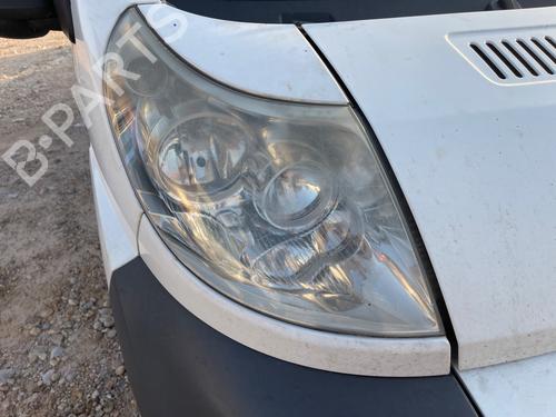 right-headlight-peugeot-boxer-van-2006-27180905 main image