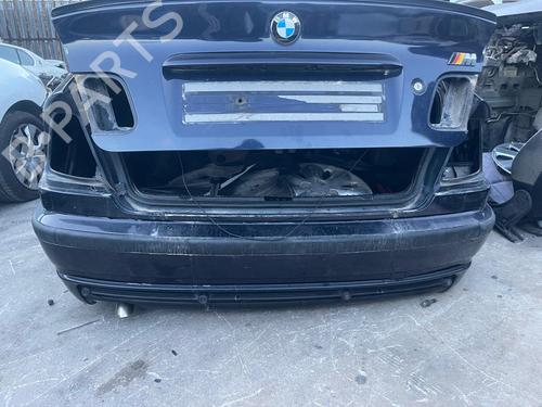 Pára-choques traseiro BMW 3 (E46) 320 d (136 hp) 31139478