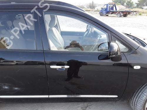 Used Right front door KIA CARENS III MPV (UN) 2.0 CRDi 140 (140 hp) 13937075