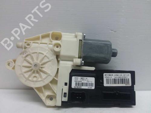Used Left front window motor RENAULT LAGUNA III (BT0/1) 2.0 dCi (BT07, BT0J, BT14, BT1A, BT1S) (131 hp) 7472230