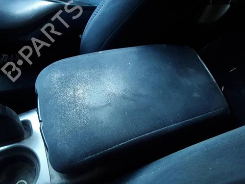 Used Armrest / Center console MITSUBISHI OUTLANDER II (CW_W) 2.0 DI-D (CW8W) (140 hp) 17042394