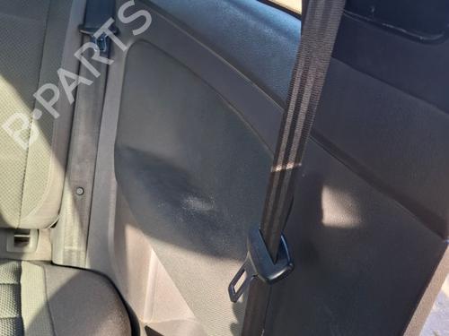 Used Front left seatbelt VW GOLF V (1K1) [2003-2010]  30113232