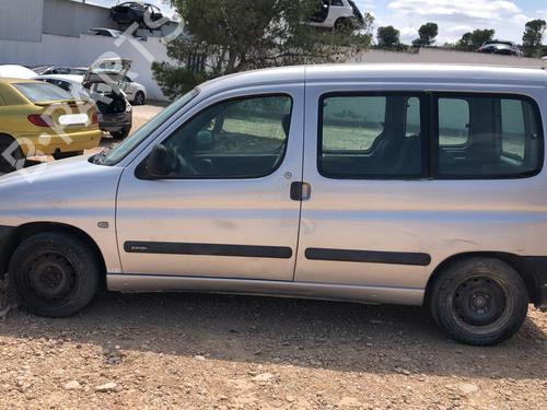 Right slide door CITROËN BERLINGO / BERLINGO FIRST Box Body/MPV (M_) 2.0 HDI 90 (MBRHY, MCRHY) | BP27990198C75 