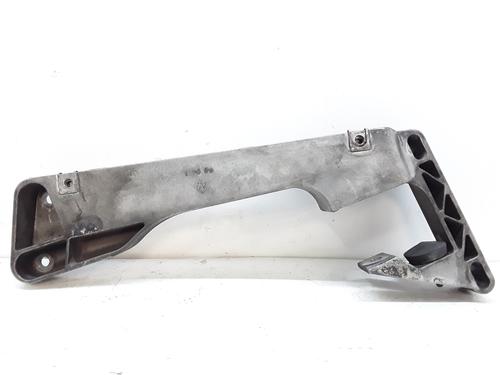 Support BMW 3 Touring (E46) 330 i 1094421 | 6 750 856 | 24701093338 |