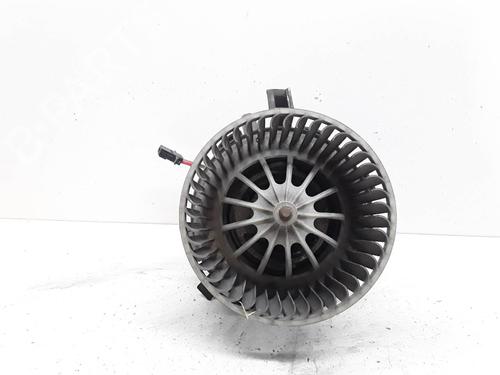 Heater blower motor AUDI Q5 (8RB) 2.0 TDI quattro | BP18269422M62 