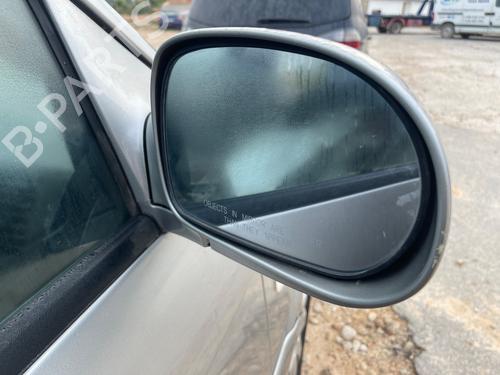 Used Right mirror KIA CARNIVAL II (GQ) [1999-2007]  29617365