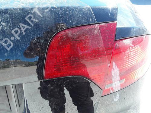 Højre baklys, luke AUDI A4 B7 (8EC) 2.0 TDI 16V (140 hp) 15501293