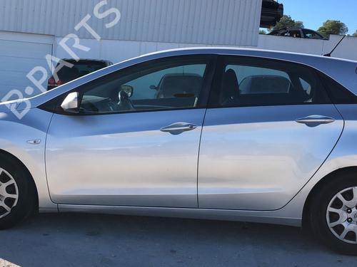 Forra trás esquerda HYUNDAI i30 (GD) | BP32328773C60