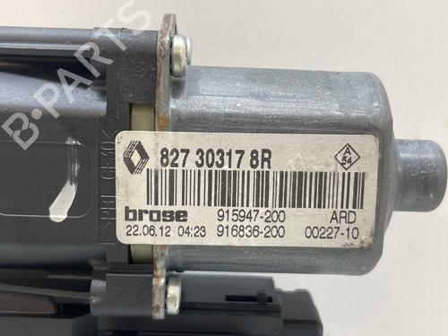 Rudehejsemotor bagstkærm højre RENAULT SCÉNIC III (JZ0/1_)  | BP26225062E22 