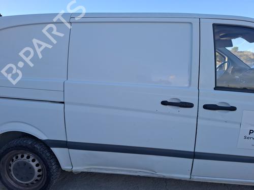 Højre side skydedør MERCEDES-BENZ VITO Bus (W639) 109 CDI (639.701, 639.703, 639.705) (95 hp) 31906570