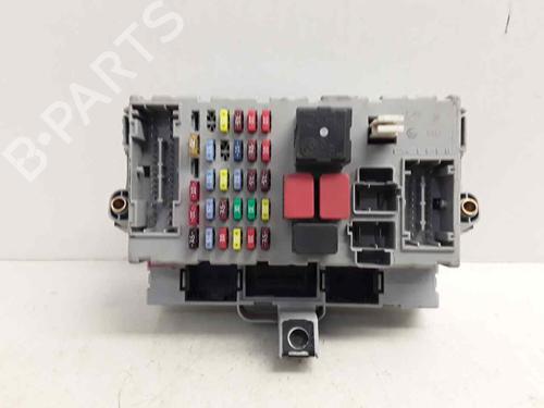 Sikringsdose FIAT PUNTO (188_) 1.3 JTD 16V (70 hp) 28671749