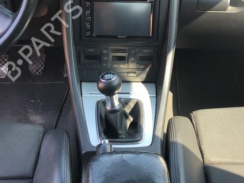 Left taillight AUDI A4 B7 (8EC) 2.0 TDI 16V | BP33412299C34 - Image 6