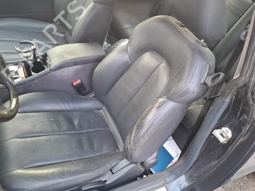 Used Left front seat Left front seat 37524918 37524918