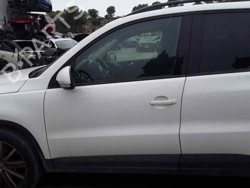 Used Left front door VW TIGUAN (5N_) [2007-2018]  32160979