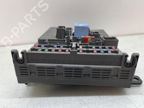 Fuse box CITROËN C5 II (RC_) | BP23234826E1