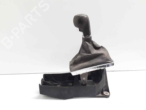 Used Gear lever OPEL ASTRA H (A04) [2004-2014]  31027038