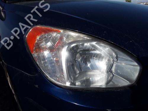 Used Right headlight HYUNDAI ACCENT III (MC) 1.4 GL (97 hp) 8330341