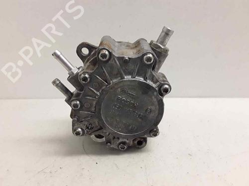 Used Vacuum pump SEAT LEON (1P1) [2005-2013]  29618670