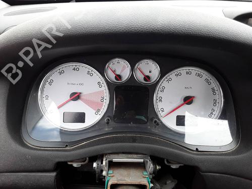 Used Instrument cluster PEUGEOT 307 CC (3B) 1.6 16V (110 hp) 8680815