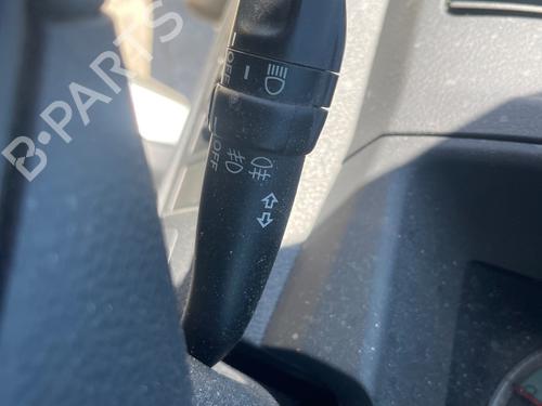 Used Headlight switch TOYOTA COROLLA Verso (ZER_, ZZE12_, R1_) 1.8 (ZNR11_, ZNR11R) (129 hp) 26334567
