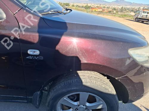 Used Right front fenders HYUNDAI SANTA FÉ II (CM) 2.2 CRDi 4x4 (155 hp) 31373377