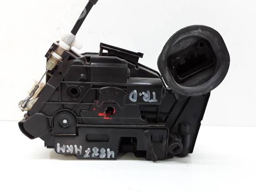Rear right lock VW GOLF VI (5K1) 1.6 TDI | BP12989650C99 