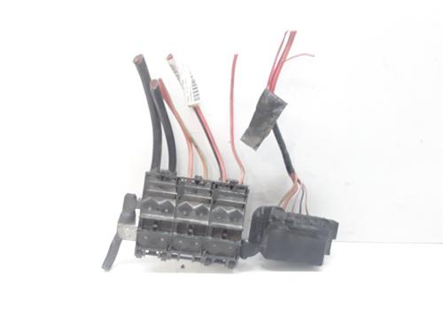 Used Fuse box VW POLO IV (9N_, 9A_) 1.2 12V (64 hp) 13233455
