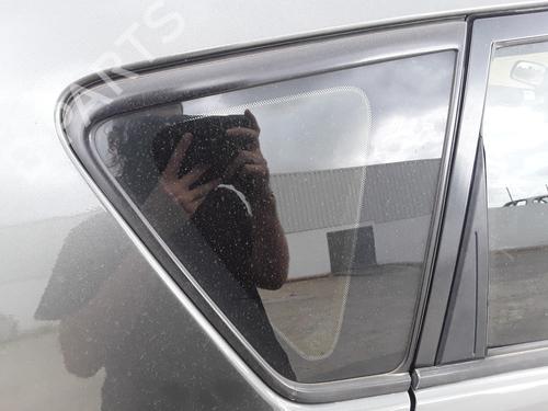 Used Rear right quarter glass TOYOTA COROLLA Verso (ZER_, ZZE12_, R1_) 2.0 D-4D (CUR10_, CUR10R) (116 hp) 15188263
